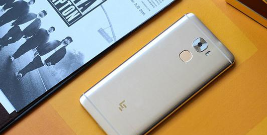 乐视新品pro3首发骁龙821,成为最便宜的6g内存手机