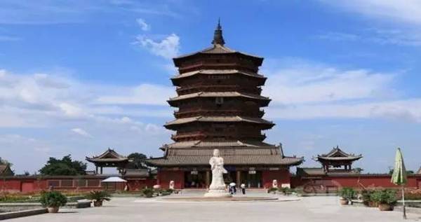 晋中平均gdp_晋中学院(3)