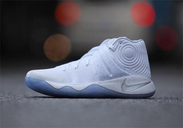 nike kyrie 2欧文二代纯白发售