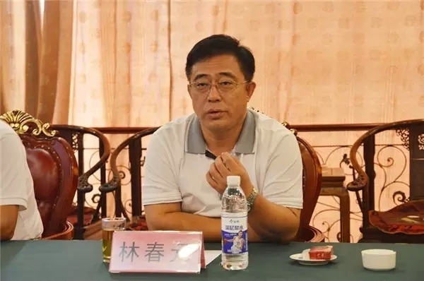 推动产业大发展 考察期间,林春元书记与卓达集团副总裁朱志民举行会谈