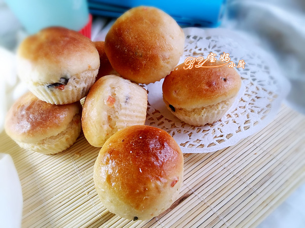 小餐包,没加黄油照样松软,附奶酪长时间储存妙招