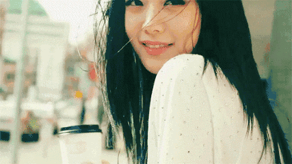 真心实意只能换来女神的爱搭不理?