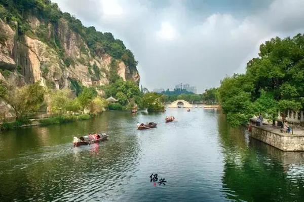 国庆何必去人挤人!绍兴十大名湖你去过几个?