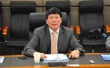 明发董事长_明一奶粉董事长图片