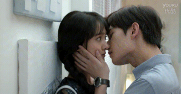 杨洋:可能是最会接吻的男人