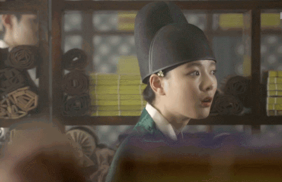 《云画的月光》怦然心动的撩妹动图