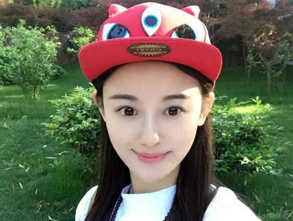 9月娱乐圈内不少明星求婚,结婚,怀孕,而在9月7日,90年的美女演员徐婷