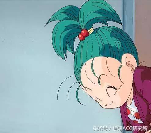 在《龙珠z》中贝吉塔的女儿布拉已经出生并长大了,一头绿发还挺像小