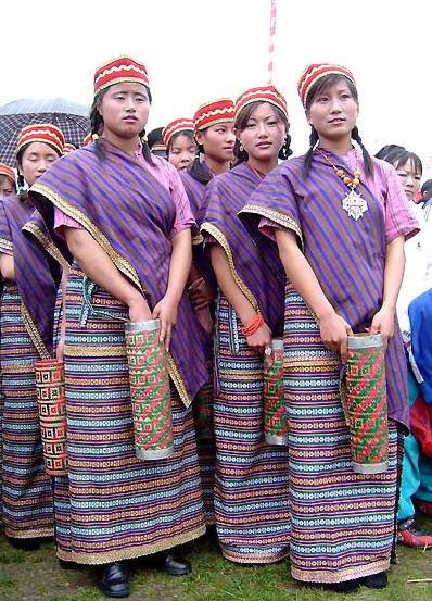 门巴族是中国具有悠久历史文化的民族之一,主要分布在西藏自治区门隅