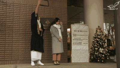 剧中的女主深田恭子,压根儿没人看出她已经30多岁:)