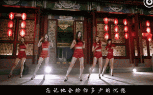 穿着性感旗袍露大腿,韩国人对中国风的误解太大了吧