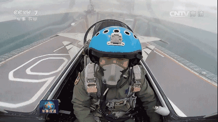 辽宁舰返青,经典瞬间太震撼!可航母晒的朋友圈有点辣眼(视频)