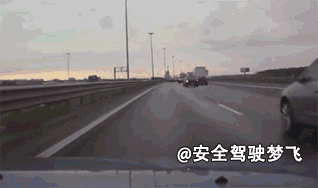 春运首例:车祸19辆车连撞,高速路如何预防刹车失灵?