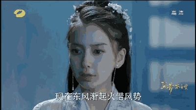 尤其是内心戏的表现,眼神和面部表情更有张力了.