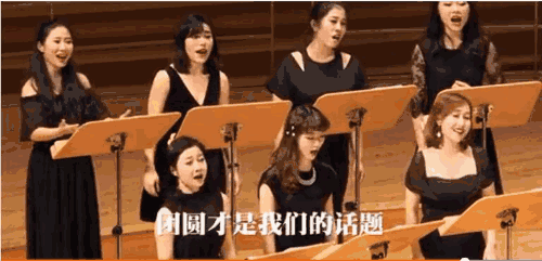 直到听到这首画风纯(cu)粹(bao)的 《春节自救指南》 感觉就要从水深