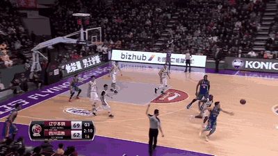 分13篮板,韩德君11分9篮板;四川队5人得分上双,哈达迪14分17篮板5助攻