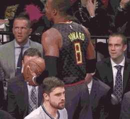 林书豪:兽兽,你竟然敢调戏我