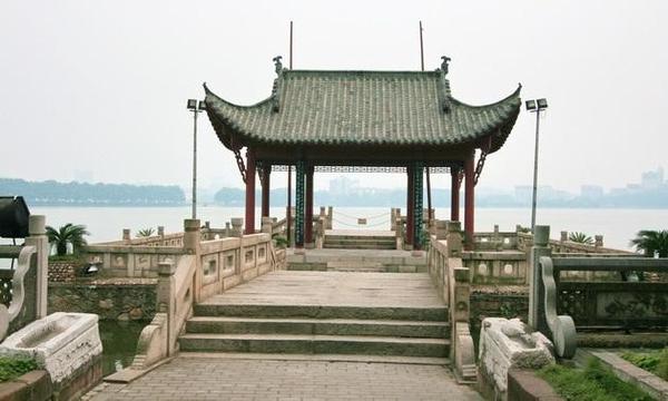 浔阳觅古迹:原来宋江就在此处题反诗