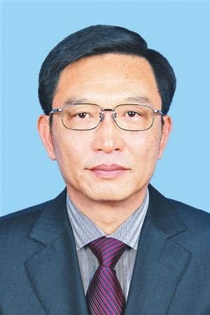 陈豪当选云南省人大常委会主任 阮成发当选省长