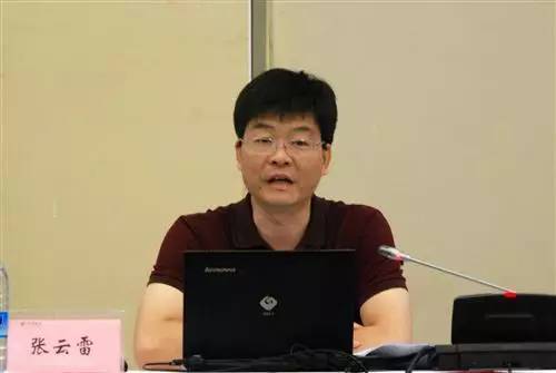 我区教育局党委书记,局长张云雷向来自全国的数百位厅局长介绍拱墅