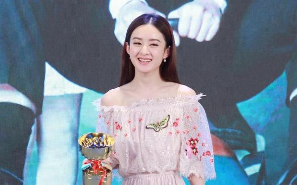 心疼赵丽颖,这袜胸裙若不喜欢穿,以后别穿了!