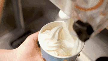 18550366688 淡淡的酸奶 不同口味的冰淇淋 就能合成一款健康的yogurt