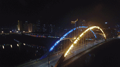 首先,来欣赏蒙山的美丽夜景!