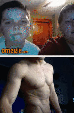 当肌肉男脱掉衣服,妹子们的反应亮了.