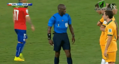 谁做的奇葩足球特效动图?害我肚子笑得疼了三天!