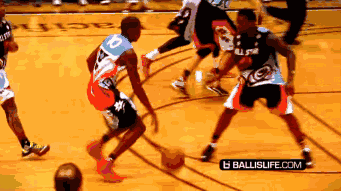 2016年,36岁的贾马尔-克劳福德第三次获得nba年度最佳第六人奖,他也