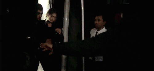 gigi刚拒了男友求婚就被拍到与男模热舞!求zayn的心里