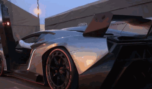 如何在开车门的瞬间让妹子爱上你?