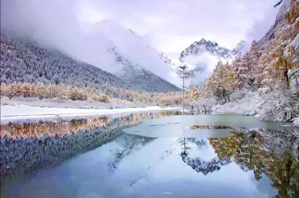 不输九寨,缤纷四季,人间瑶池毕棚沟!