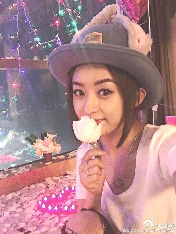 (翻摄自赵丽颖微博)