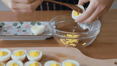 就是那个外表q弹却把人吃哭的蛋-美食