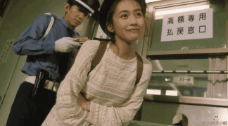 今天,我结婚了,我哥竟然把那十年前那张欠条还给了我.