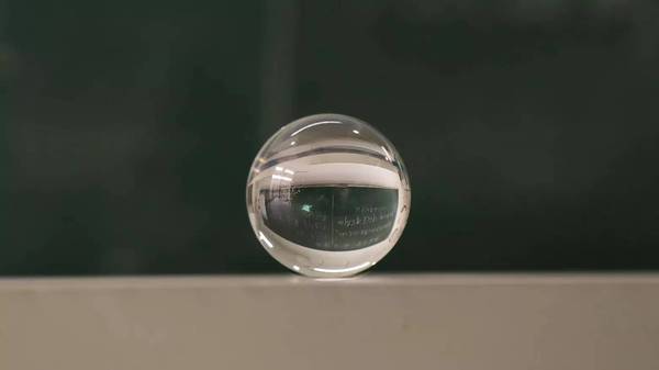 水晶球怎么打开 a6p9gp8907962239702.jpeg