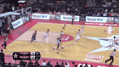 丁皓然反击快攻 遭孙铭徽追身钉板大帽