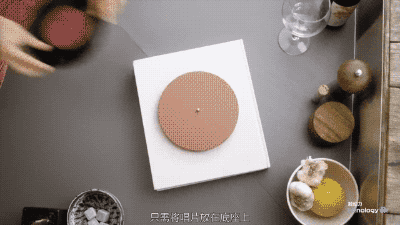 love 在播放碟片时, 将会自动扫描并记录 唱片的类型和轨道的数量.