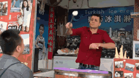 设计癖受邀赴台参加「北京特色周」,然后我们的一哥被土耳其帅哥调戏