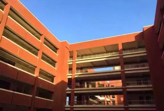 大片儿来袭:原来你是这样的育新学校万达城分校
