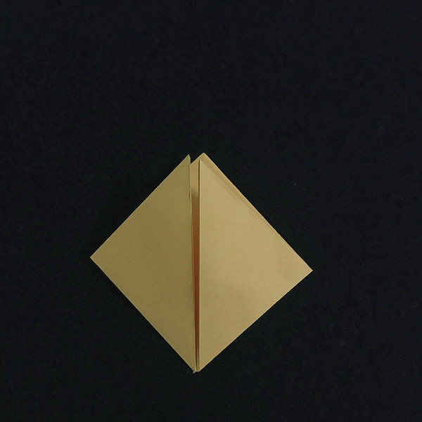 皮卡丘怎么折的视频 a9omk51861756338542.jpg