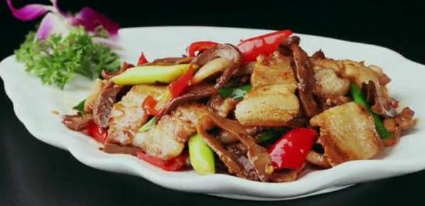 5分钟快速搞定一道菜之烟笋烧肉的做法