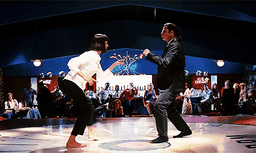 灵活的胖妈妈 john travolta 更让人熟悉的是昆汀在 clut 电影《低俗