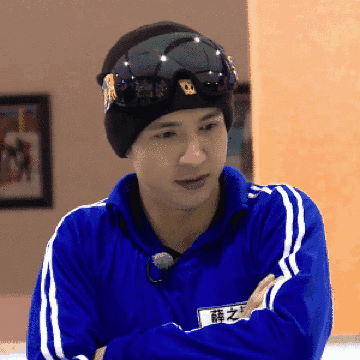 再到一年录制34档真人秀节目的综艺咖 想红的薛之谦真的做到了刷屏的