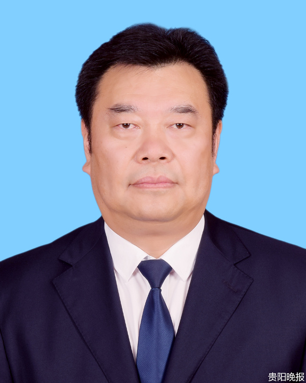 陈小刚 陈小刚同志简历
