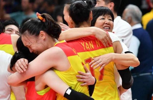 体坛六大超级逆转，詹姆斯总决赛女排黑马本色