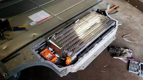 特斯拉电池图片