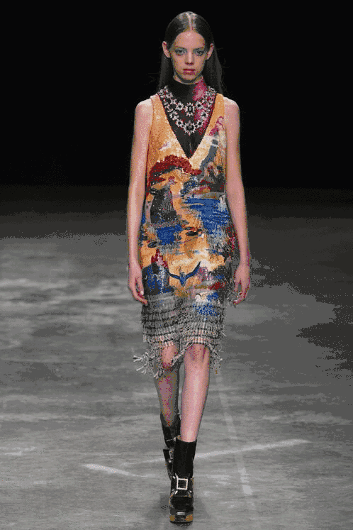 直击伦敦时装周,最浪漫,最复古的情怀序曲