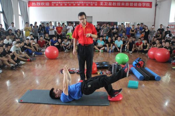 体校排名_体校少年跳水训练图片